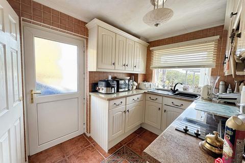 3 bedroom semi-detached house for sale, Lon Tyrhaul, Llansamlet, Swansea, City And County of Swansea. SA7 9SF