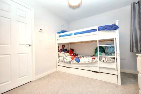6 Whitwell Close, Wakefield, WF2 0GS