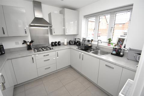 2 bedroom semi-detached house for sale, Colosseum Drive, Houghton Regis, Dunstable, Bedfordshire, LU5