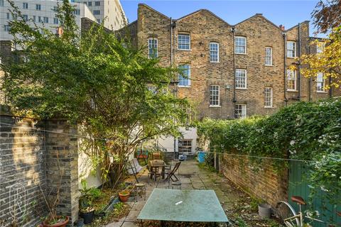 3 bedroom terraced house for sale, Philpot Street, London, E1