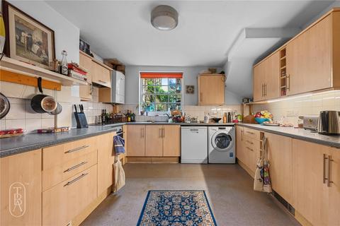 3 bedroom terraced house for sale, Philpot Street, London, E1