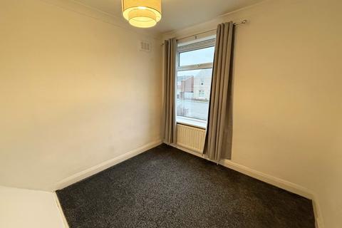 2 bedroom flat to rent, Brookland Terrace, North Shields, Tyne and Wear