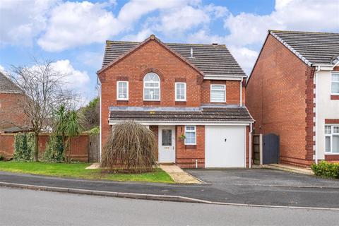 4 bedroom house for sale, Castle Acre Road, Telford TF1