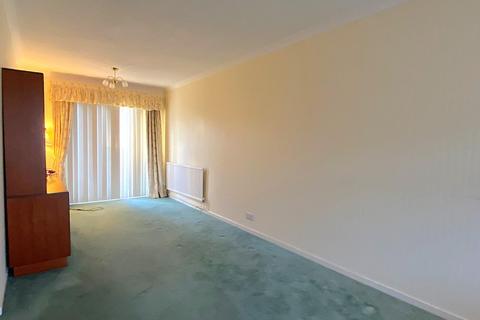 19 Vanquisher Walk, Gravesend, DA12 4LS