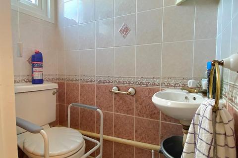19 Vanquisher Walk, Gravesend, DA12 4LS