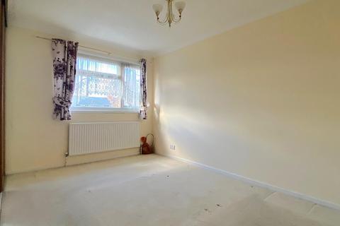 19 Vanquisher Walk, Gravesend, DA12 4LS