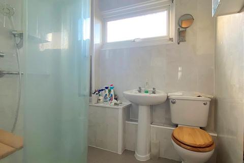 19 Vanquisher Walk, Gravesend, DA12 4LS