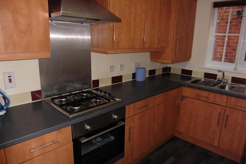 2 bedroom apartment to rent, Chamberlain Gardens, Off Red House Lane, Bredbury