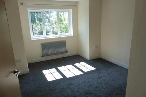 2 bedroom apartment to rent, Chamberlain Gardens, Off Red House Lane, Bredbury