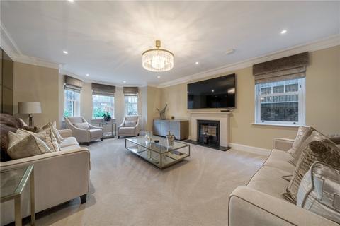 6 bedroom detached house for sale, Plaistow Lane, Bromley