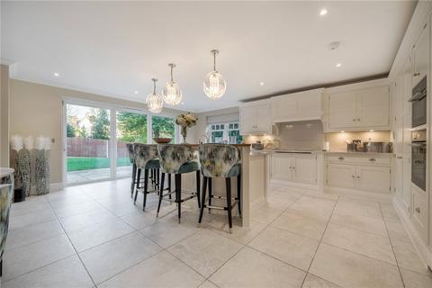 6 bedroom detached house for sale, Plaistow Lane, Bromley