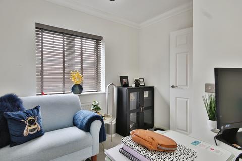 27 Appleby Road, Kingswood, Hull, HU7 3GZ