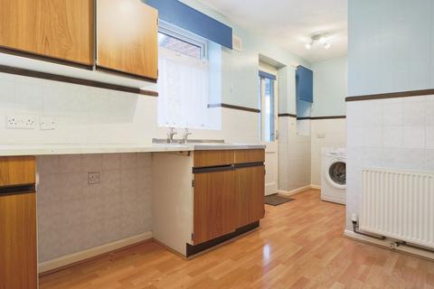 3 bedroom end of terrace house for sale, 21ST Avenue, Hull,  HU6 8HR