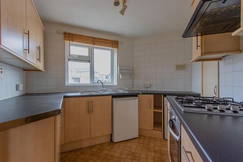 2 bedroom flat to rent, Catherine Street, Cardiff CF24