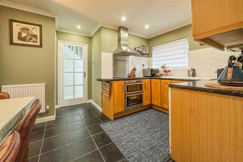 58 Brookside Estate, Chalgrove, Oxford, OX44 7SQ