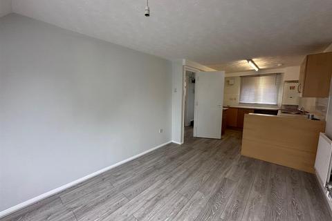 1 bedroom flat to rent, Kingsway Gardens, Andover