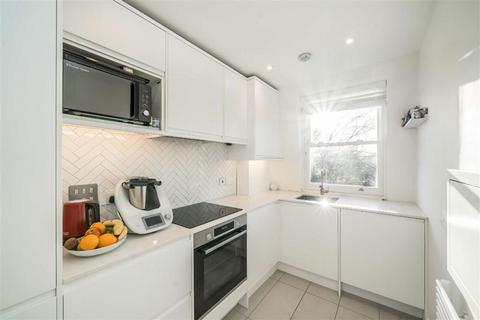 2 bedroom flat for sale, Vassall Road, London SW9