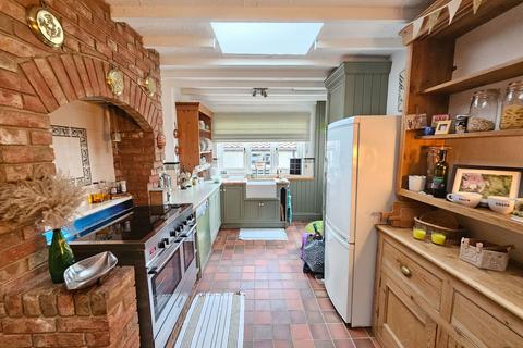 2 bedroom semi-detached house to rent, Ropers Lane, Wrington