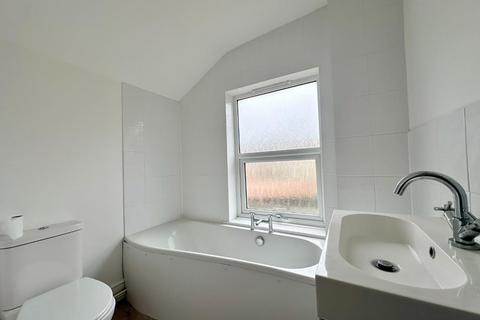 6 Baker Street, Northampton, NN2 6DJ