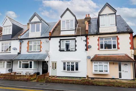 2 bedroom maisonette for sale, Pall Mall, Leigh-on-sea, SS9