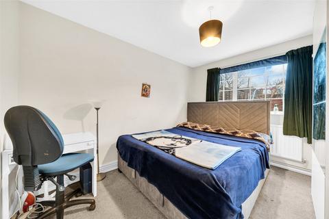 7 Three Corners, Bexleyheath, DA7 6HF