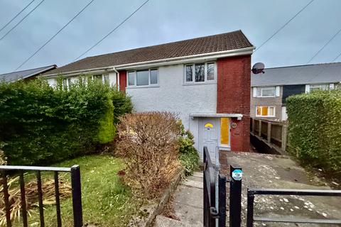 3 bedroom semi-detached house to rent, Brynteg Terrace, Ebbw Vale, NP23