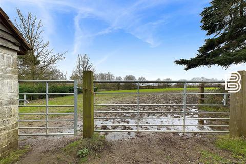 2 bedroom semi-detached house for sale, Main Street, Lutterworth LE17