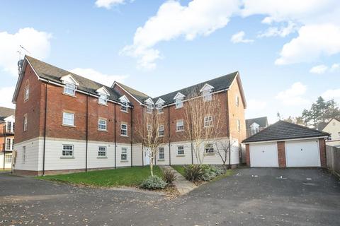 2 bedroom flat for sale, Newbury,  Berkshire,  RG14