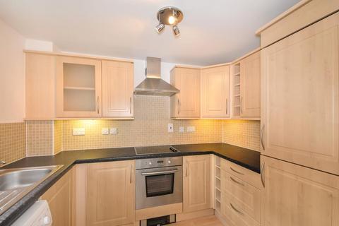 2 bedroom flat for sale, Newbury,  Berkshire,  RG14