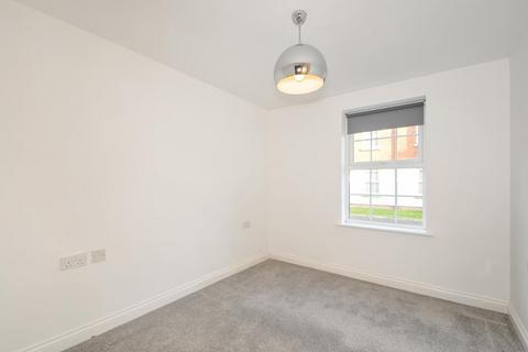 2 bedroom flat for sale, Newbury,  Berkshire,  RG14