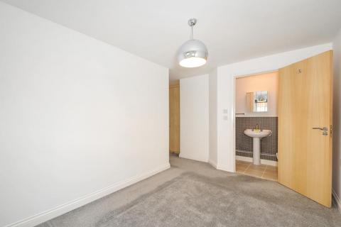 2 bedroom flat for sale, Newbury,  Berkshire,  RG14