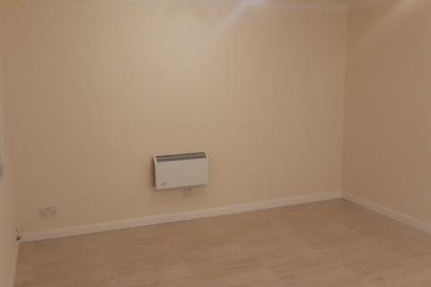 1 bedroom apartment for sale, Westgate Court, Waltham Cross EN8