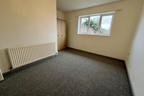 2 bedroom terraced house to rent, Meadvale, Longford, Gloucester