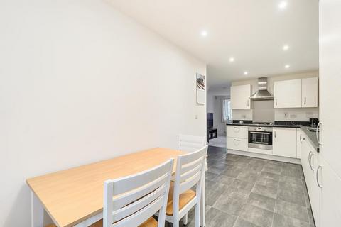 3 bedroom end of terrace house for sale, Banbury,  Oxfordshire,  OX16