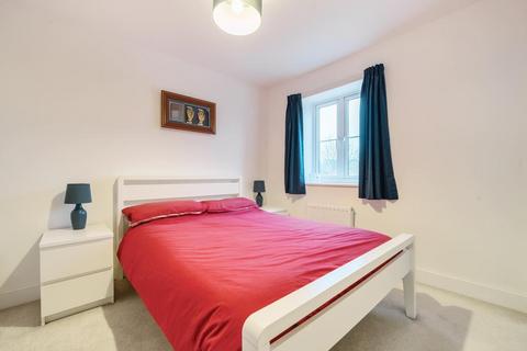 3 bedroom end of terrace house for sale, Banbury,  Oxfordshire,  OX16