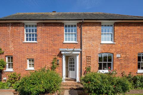 4 bedroom detached house to rent, Victoria Road, Aldeburgh IP15