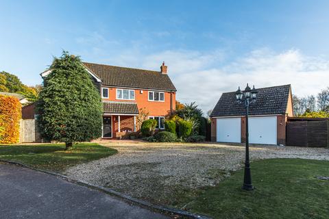 4 bedroom detached house for sale, Beetley