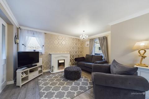 3 bedroom detached house for sale, Hoveton Close, Shelton Lock