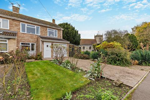 3 bedroom semi-detached house for sale, Chibnall Close, Oxford OX44