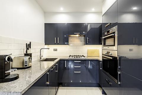 2 bedroom flat to rent, ,Woodstock Grove, London W12