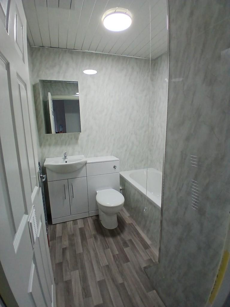 Bathroom 2 27 Griffe Head Road