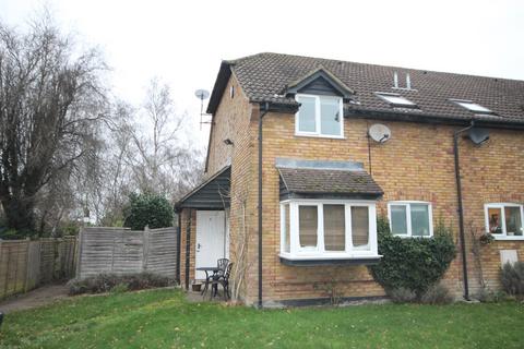 1 bedroom property to rent, Byron Close, Twyford