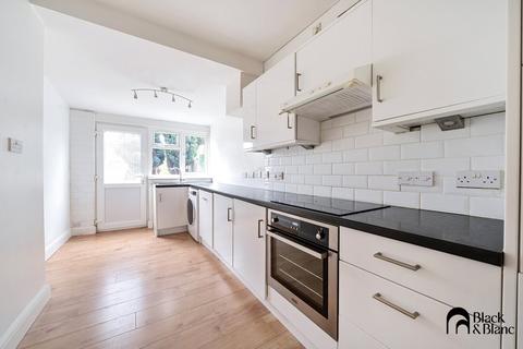 8 Kent Road, West Wickham, BR4 0JP