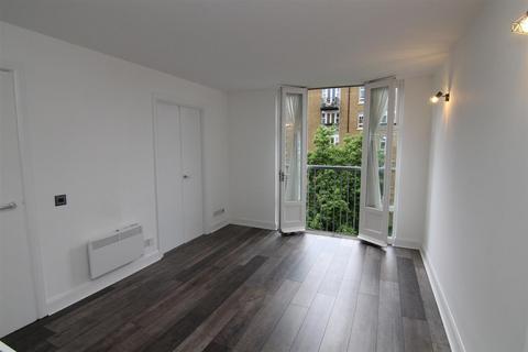 1 bedroom apartment to rent, Fairfield Road, Bow Quarter, E3