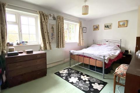 5 Barningham Place, Matlaske, Norwich, NR11 7JQ