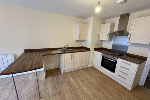 2 bedroom flat to rent, John Street, Abercwmboi, Aberdare. CF44 6BH