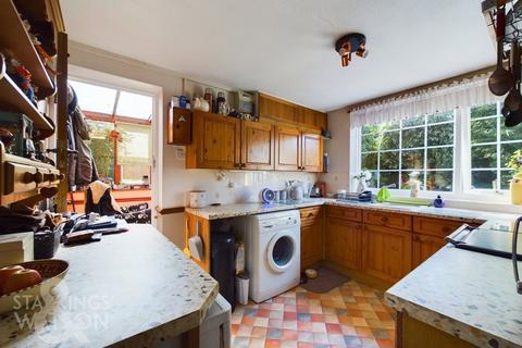 2 bedroom cottage for sale, The Street, Norwich NR14