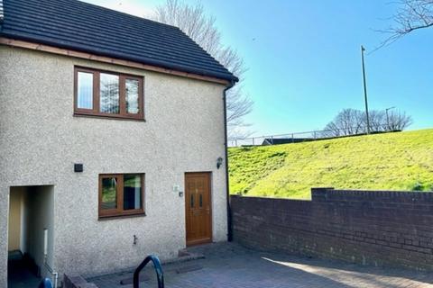 2 bedroom end of terrace house to rent, Falkirk,