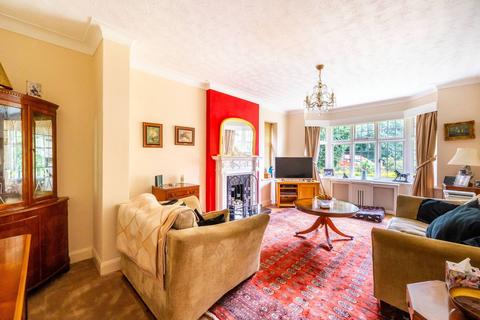 4 bedroom detached house for sale, Gibsons Hill, Streatham Common, London, SW16