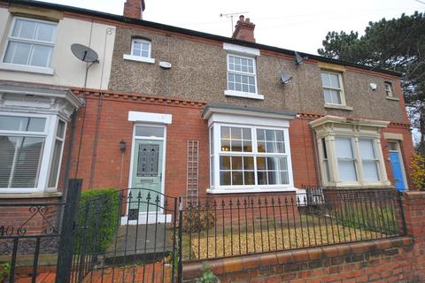 2 bedroom terraced house for sale, Westgate, Doncaster DN11